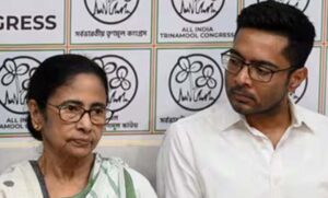 tmc-में-बढ़ी-अंदरूनी-कलह?-ममता-बनर्जी-के-सामने-ही-विधायकों-ने-उड़ाया-अभिषेक-का-मजाक