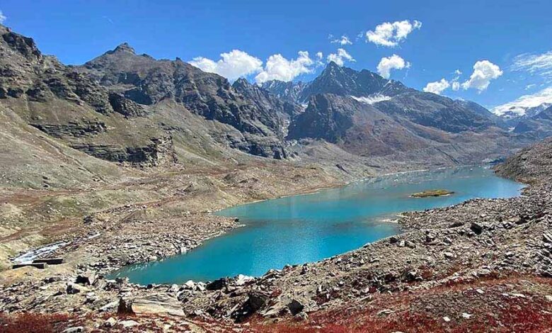 हिमाचल-में-झील-टूटने-का-खतरा,-34-बस्तियां-और-अटल-टनल-पर-मंडराया-संकट