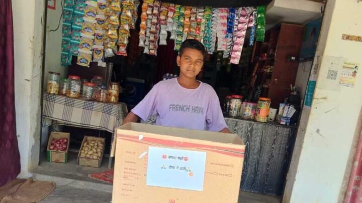 विशेष-स्वच्छता-अभियान-के-बीच-नन्हे-बालक-आनंद-कश्यप-ने-दिया-स्वच्छता-का-संदेश