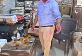 सरकारी-दफ्तर-बना-शराबखाना!-शाम-होते-ही-कर्मचारियों-की-शराब-पार्टी-का-वीडियो-वायरल