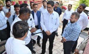 केंद्रीय-सचिव-ने-परखी-धरातल-की-हकीकत;-सर्वे-टीमें-बढ़ाने-के-निर्देश