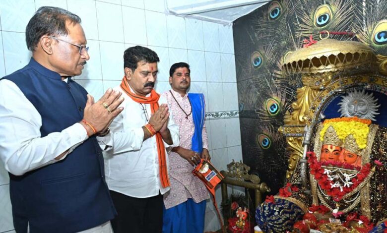 सुशासन-तिहार-के-तहत-मुख्यमंत्री-विष्णुदेव-साय-का-कोसला-धाम-दौरा,-माता-कौशल्या-मंदिर-में-की-पूजा-अर्चना