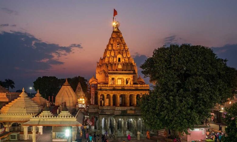 महाकाल-मंदिर-में-लाइट-एंड-साउंड-शो-के-लिए-₹100-शुल्क,-दर्शन-आरती-समेत-श्रद्धालुओं-का-खर्च-₹1050-तक-पहुंच-सकता-है