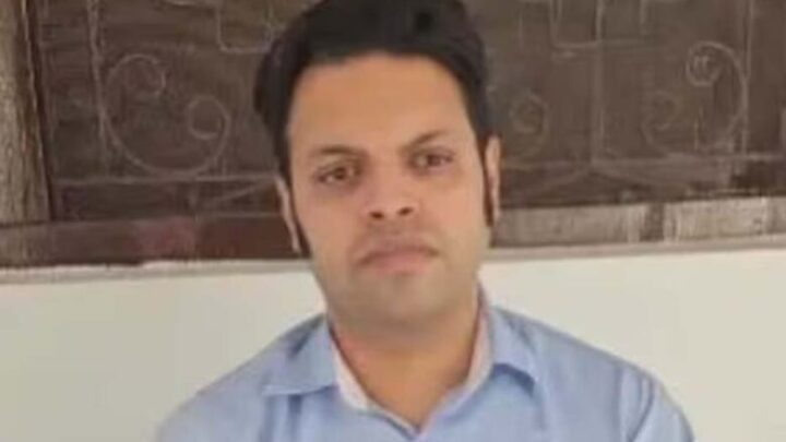 14-करोड़-की-जमीन-54-करोड़-में-खरीदने-का-आरोप,-उत्तराखंड-में-12-अधिकारियों-पर-कार्रवाई