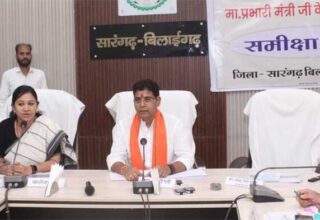 अधिकारी-कर्मचारी-जिम्मेदारी-से-काम-करें,-हर-जरूरतमंद-तक-पहुँचे-सरकारी-योजनाएँ’-–-मंत्री-टंक-राम-वर्मा